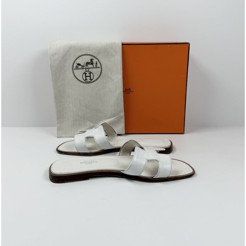 Size 6.5 - Hermes Oran White Leather Sandals - Picture 5 of 11